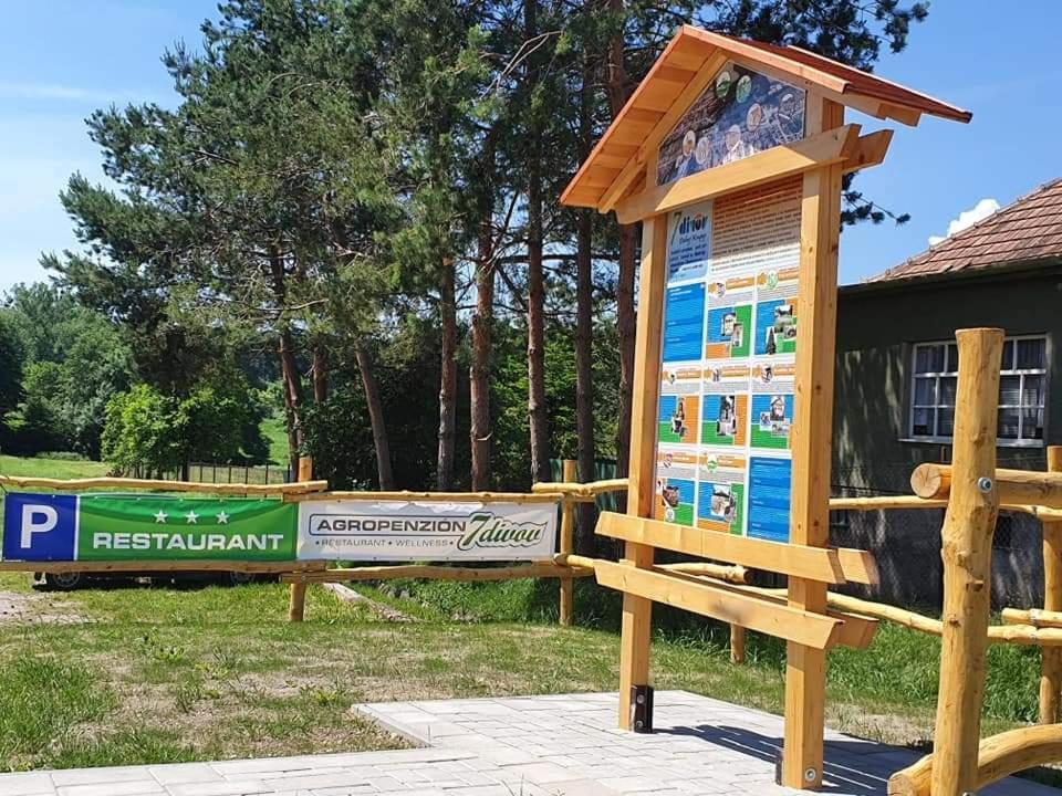 Agropenzion 7Divov Dolna Krupa Exteriör bild